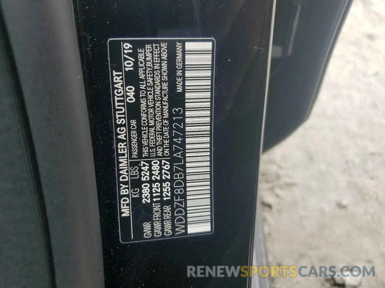 12 Photograph of a damaged car WDDZF8DB7LA747213 MERCEDES-BENZ E-CLASS 2020