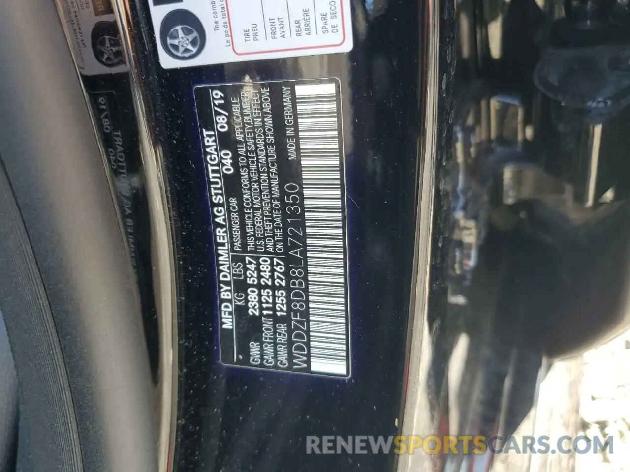12 Photograph of a damaged car WDDZF8DB8LA721350 MERCEDES-BENZ E-CLASS 2020