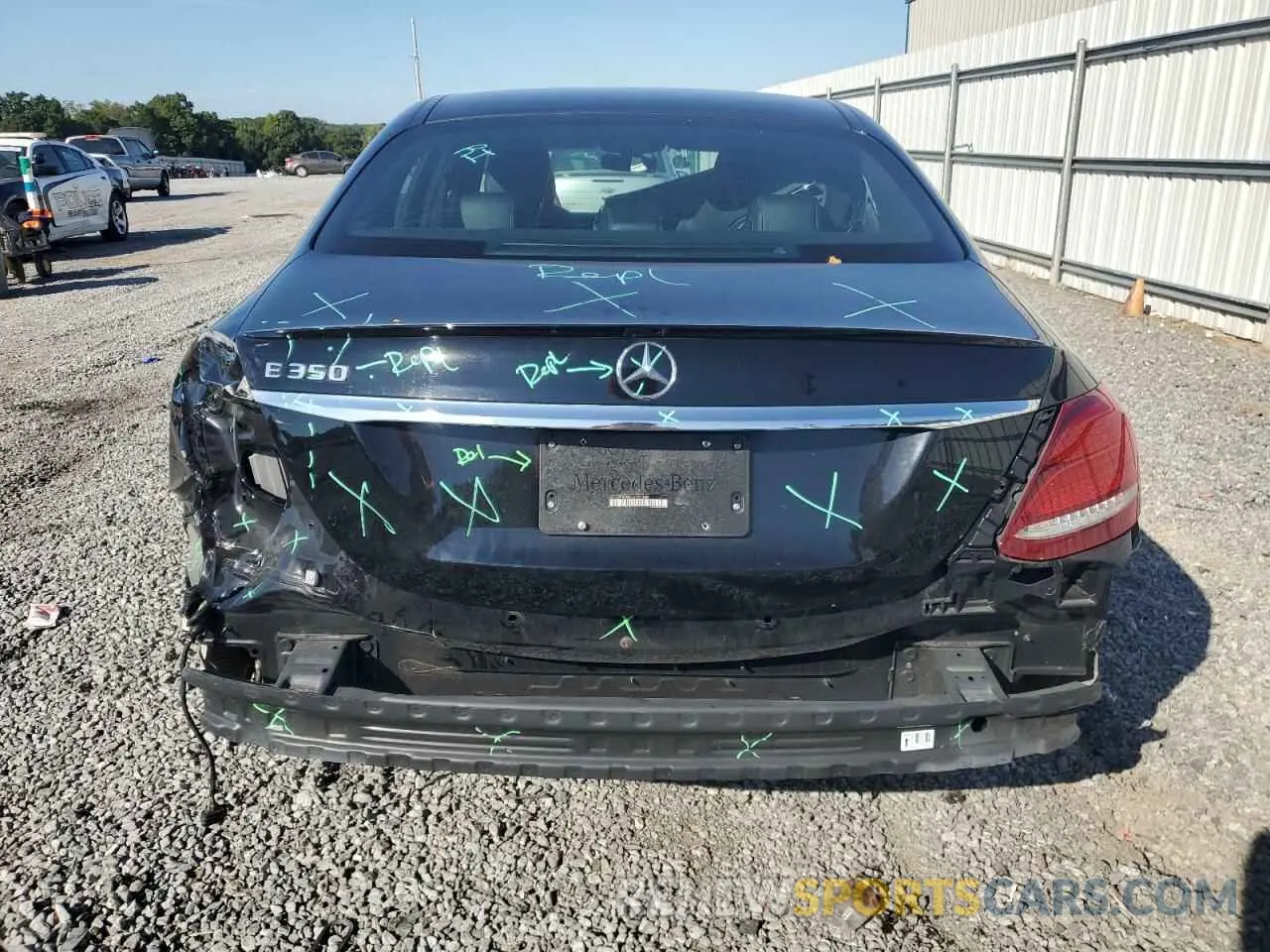 6 Photograph of a damaged car WDDZF8DB8LA721350 MERCEDES-BENZ E-CLASS 2020