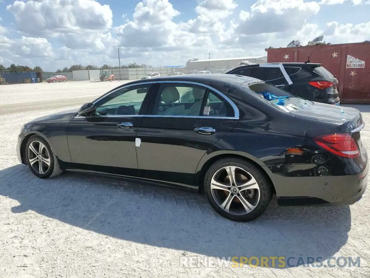 2 Photograph of a damaged car WDDZF8DB9LA706419 MERCEDES-BENZ E-CLASS 2020