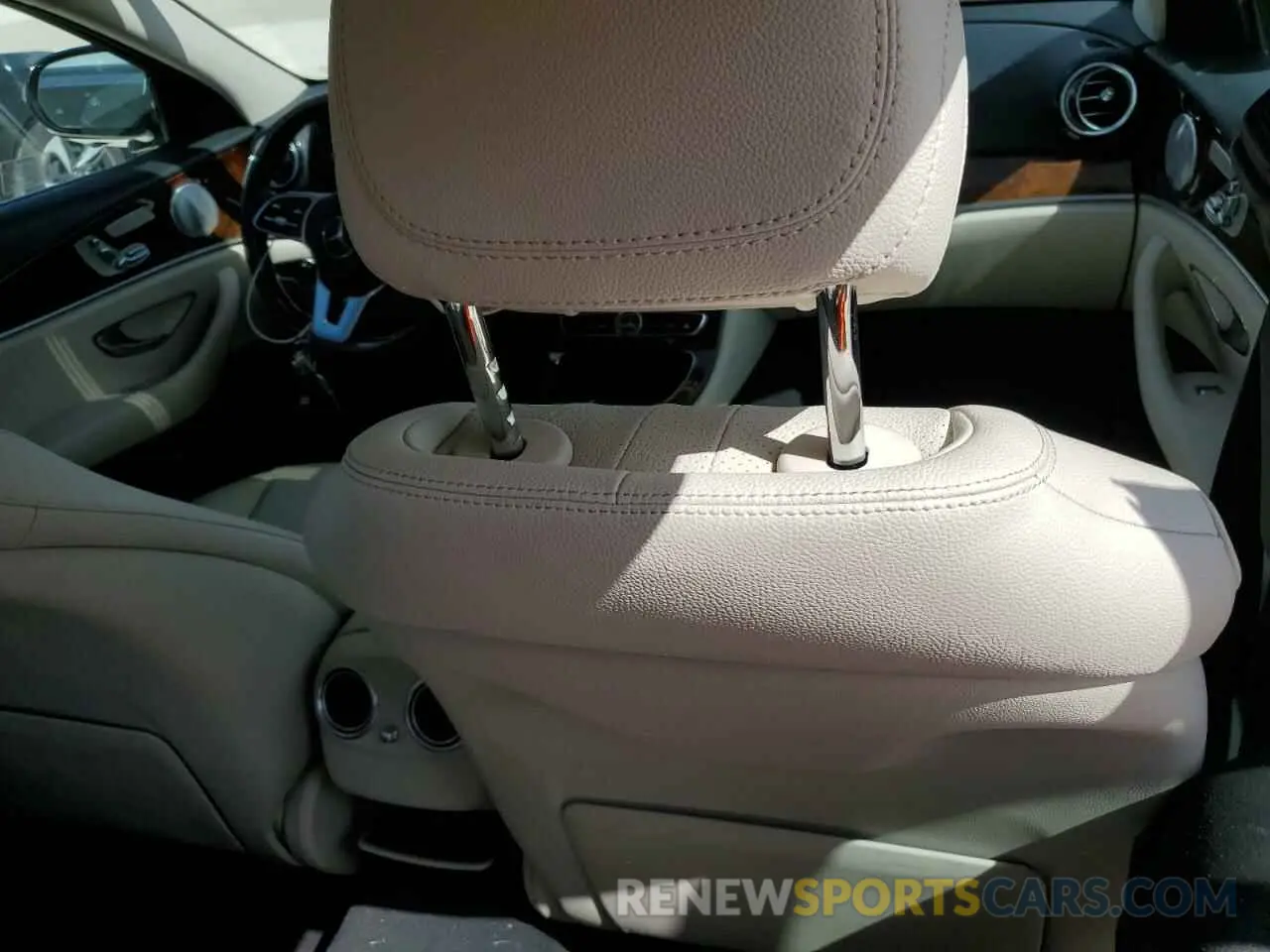 8 Photograph of a damaged car WDDZF8DB9LA706419 MERCEDES-BENZ E-CLASS 2020