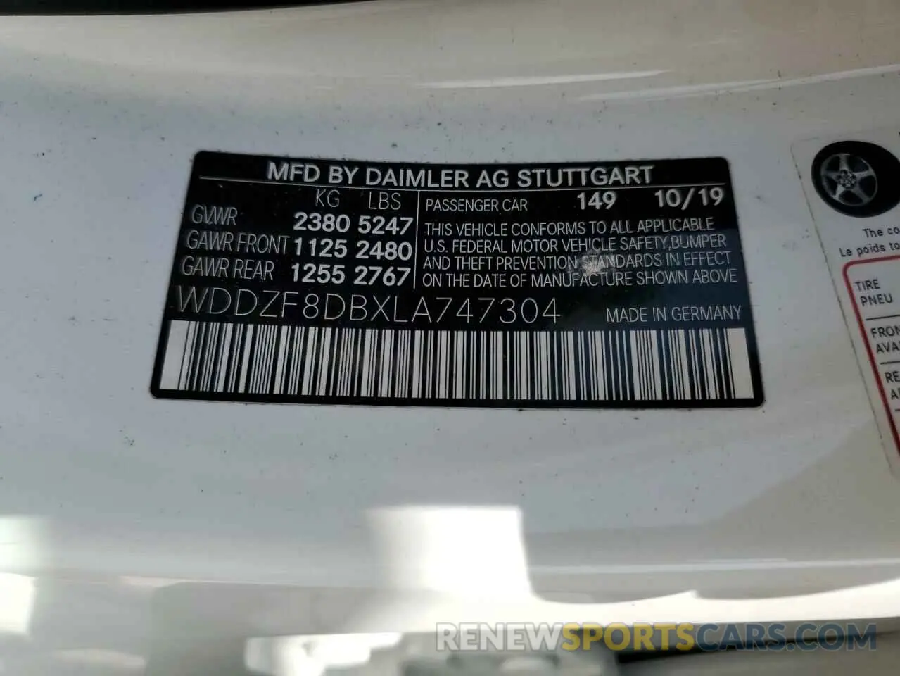 12 Photograph of a damaged car WDDZF8DBXLA747304 MERCEDES-BENZ E-CLASS 2020