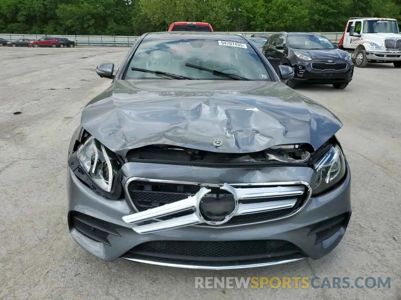 5 Photograph of a damaged car WDDZF8EB1LA723438 MERCEDES-BENZ E-CLASS 2020