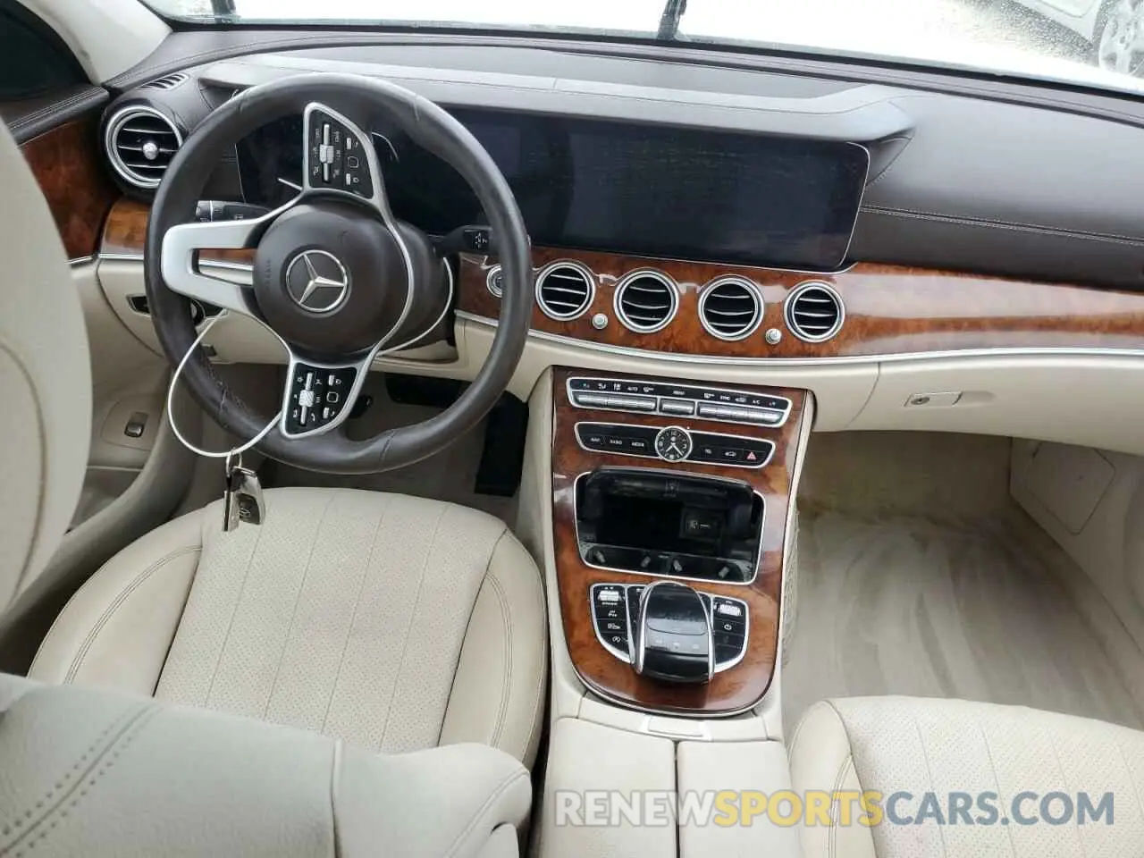 8 Photograph of a damaged car WDDZF8EB1LA745133 MERCEDES-BENZ E-CLASS 2020