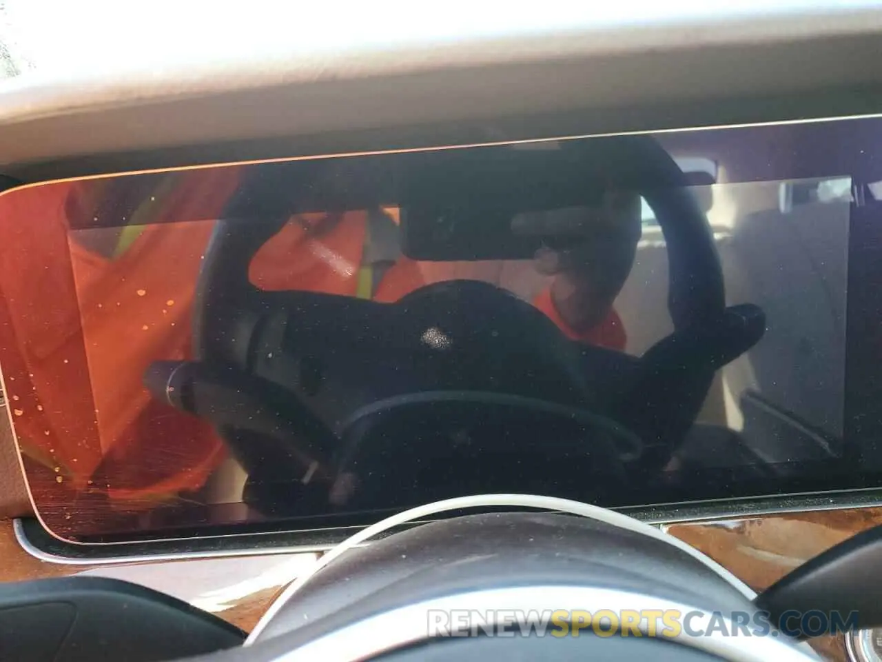 9 Photograph of a damaged car WDDZF8EB1LA745133 MERCEDES-BENZ E-CLASS 2020