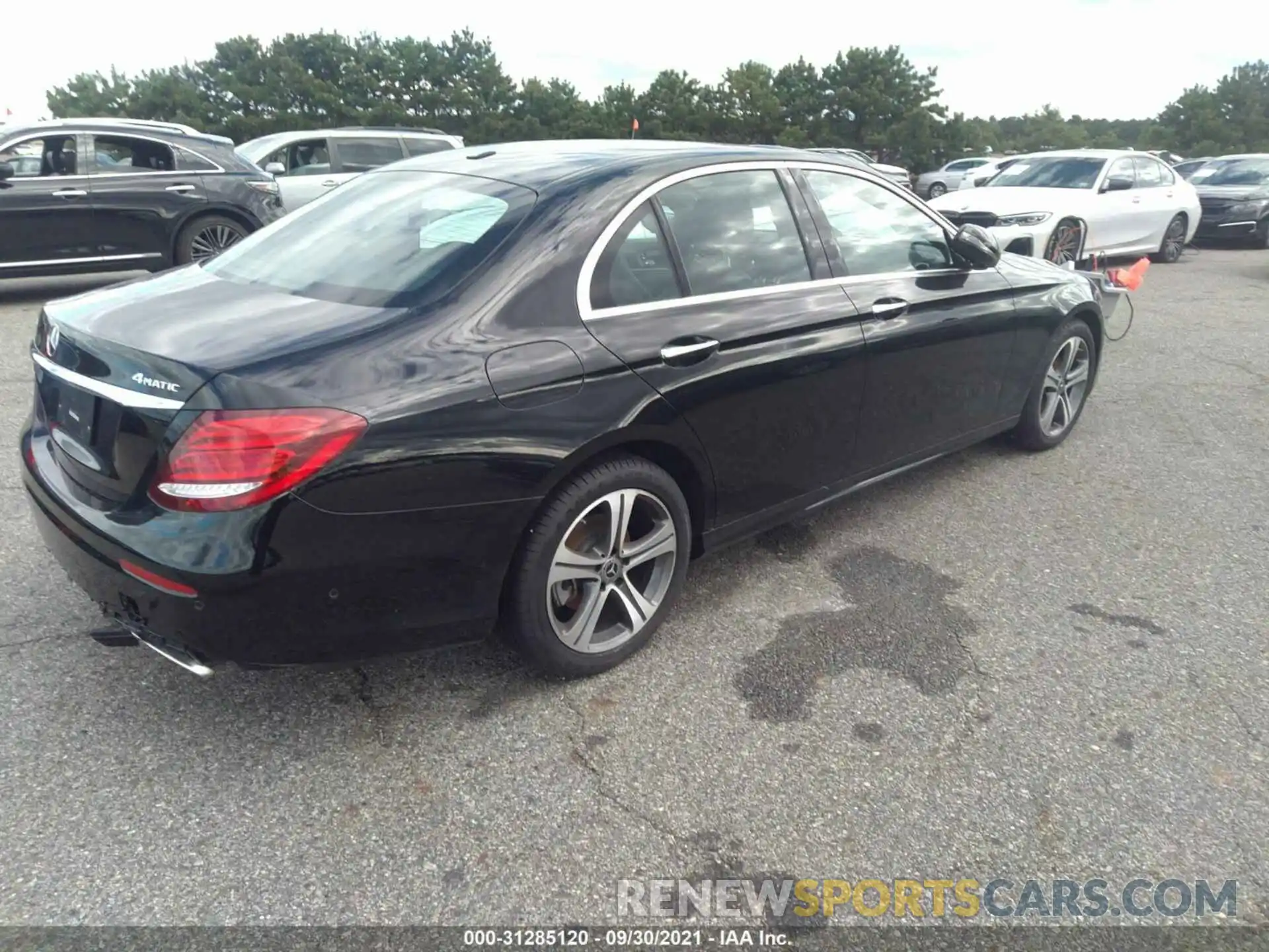 4 Photograph of a damaged car WDDZF8EB1LA750283 MERCEDES-BENZ E-CLASS 2020