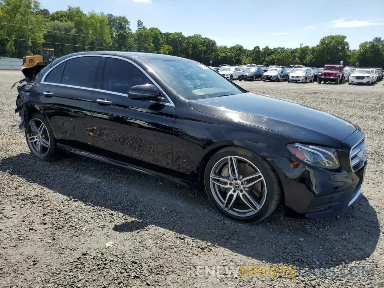 4 Photograph of a damaged car WDDZF8EB5LA741912 MERCEDES-BENZ E-CLASS 2020
