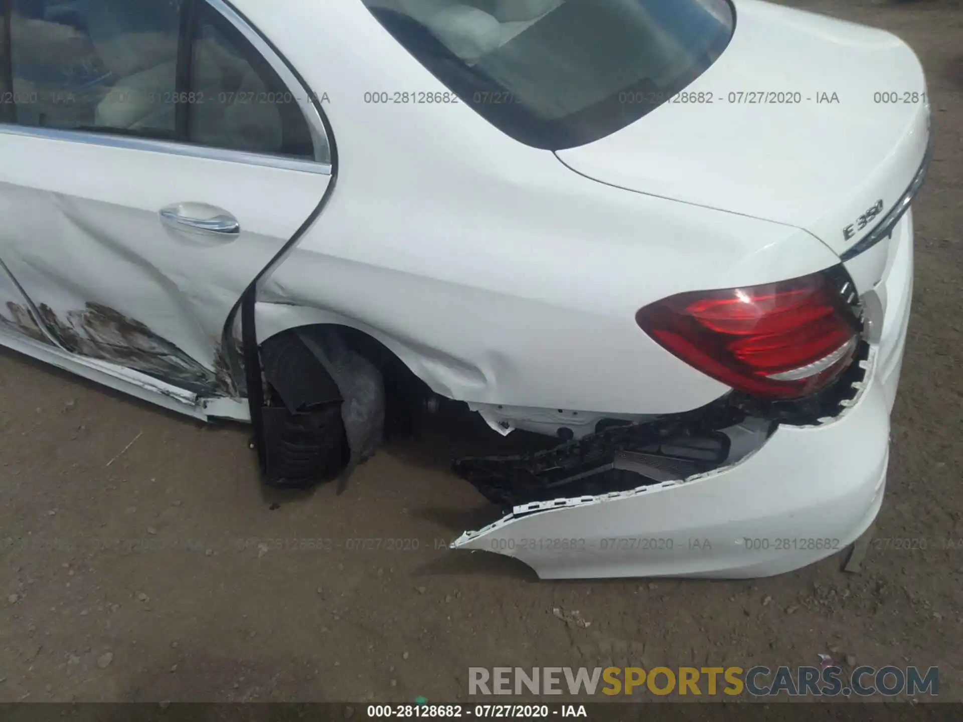 6 Photograph of a damaged car WDDZF8EB6LA718803 MERCEDES-BENZ E-CLASS 2020