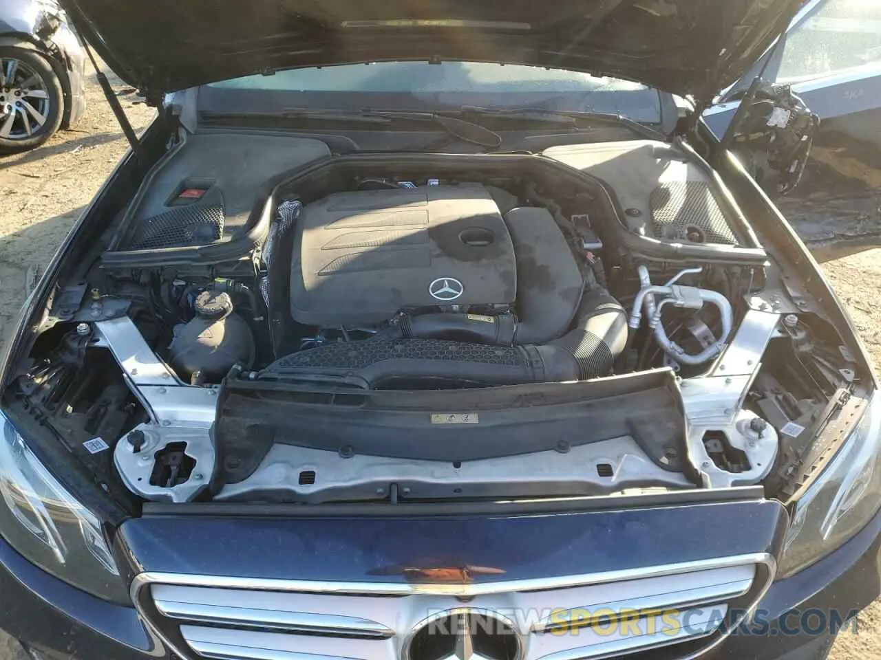 13 Photograph of a damaged car WDDZF8EB7LA700729 MERCEDES-BENZ E-CLASS 2020