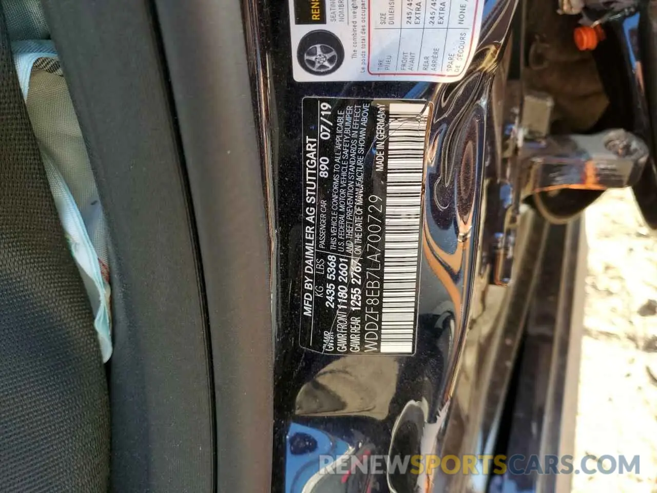 14 Photograph of a damaged car WDDZF8EB7LA700729 MERCEDES-BENZ E-CLASS 2020