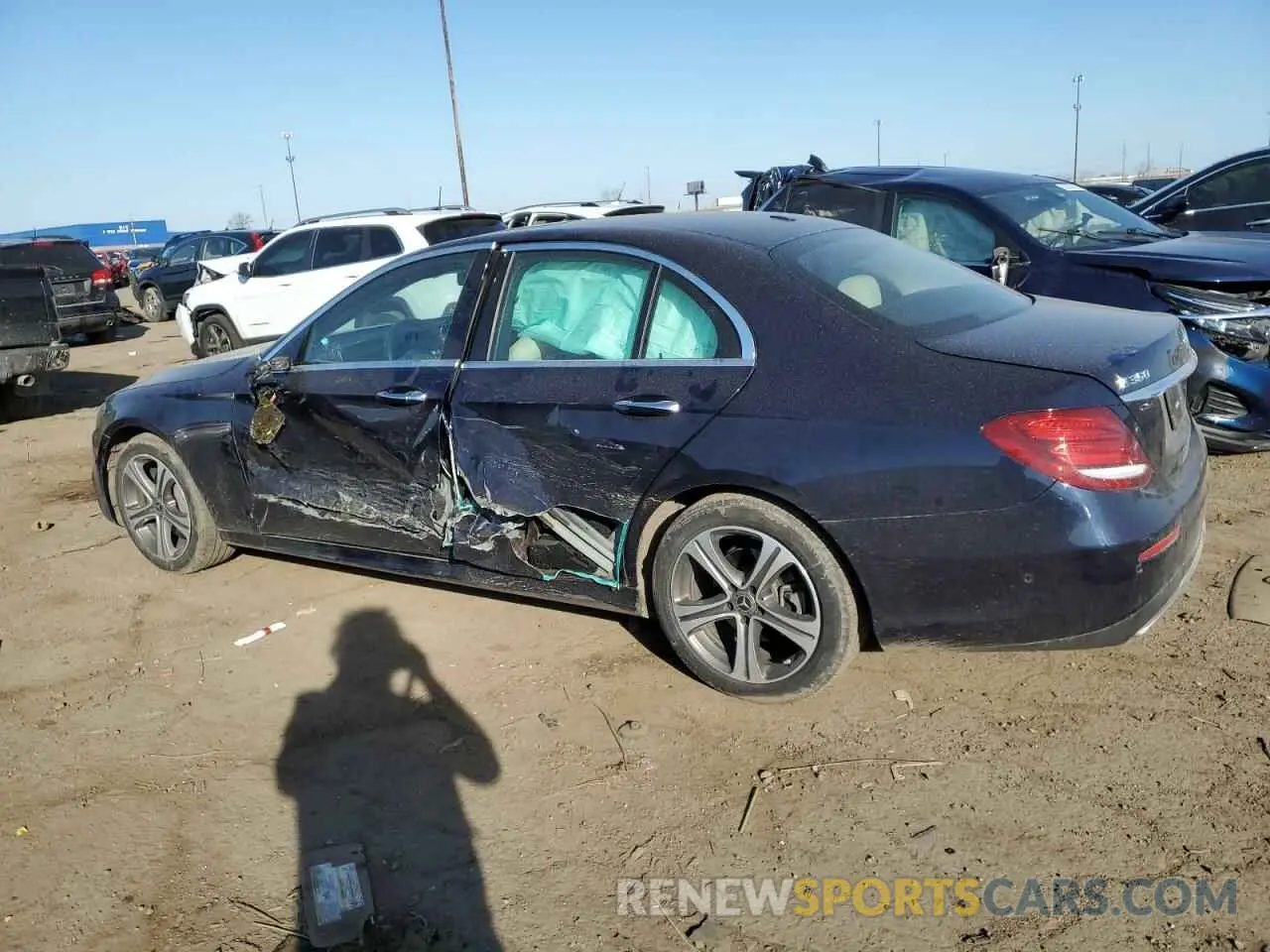 2 Photograph of a damaged car WDDZF8EB7LA700729 MERCEDES-BENZ E-CLASS 2020