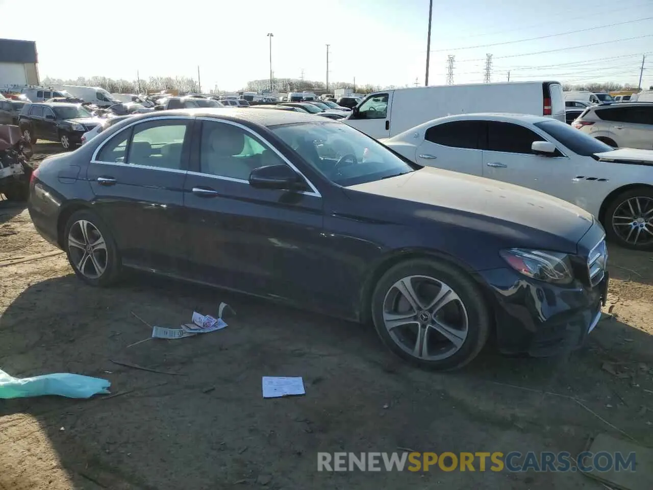 4 Photograph of a damaged car WDDZF8EB7LA700729 MERCEDES-BENZ E-CLASS 2020