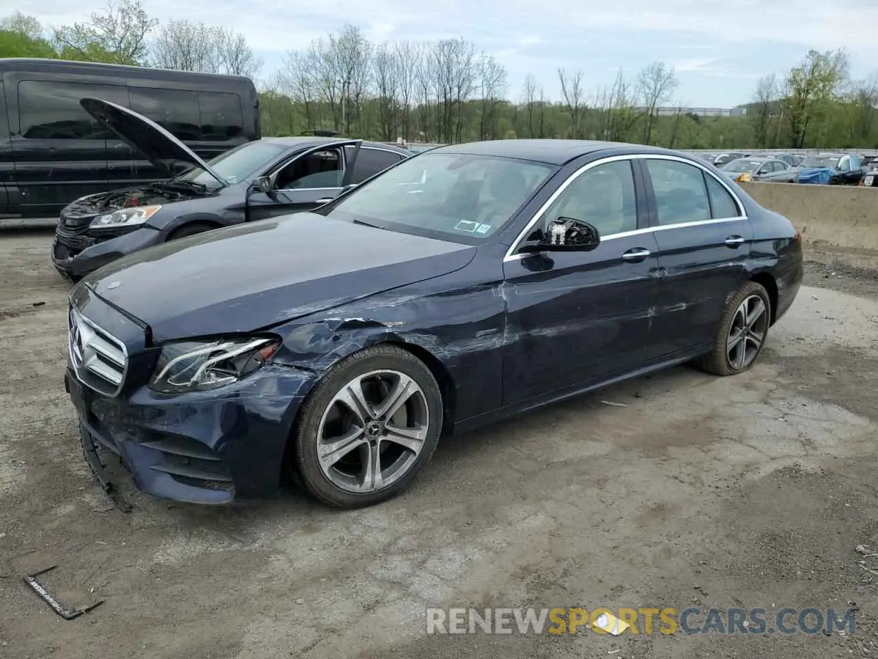 1 Photograph of a damaged car WDDZF8EB7LA748084 MERCEDES-BENZ E-CLASS 2020