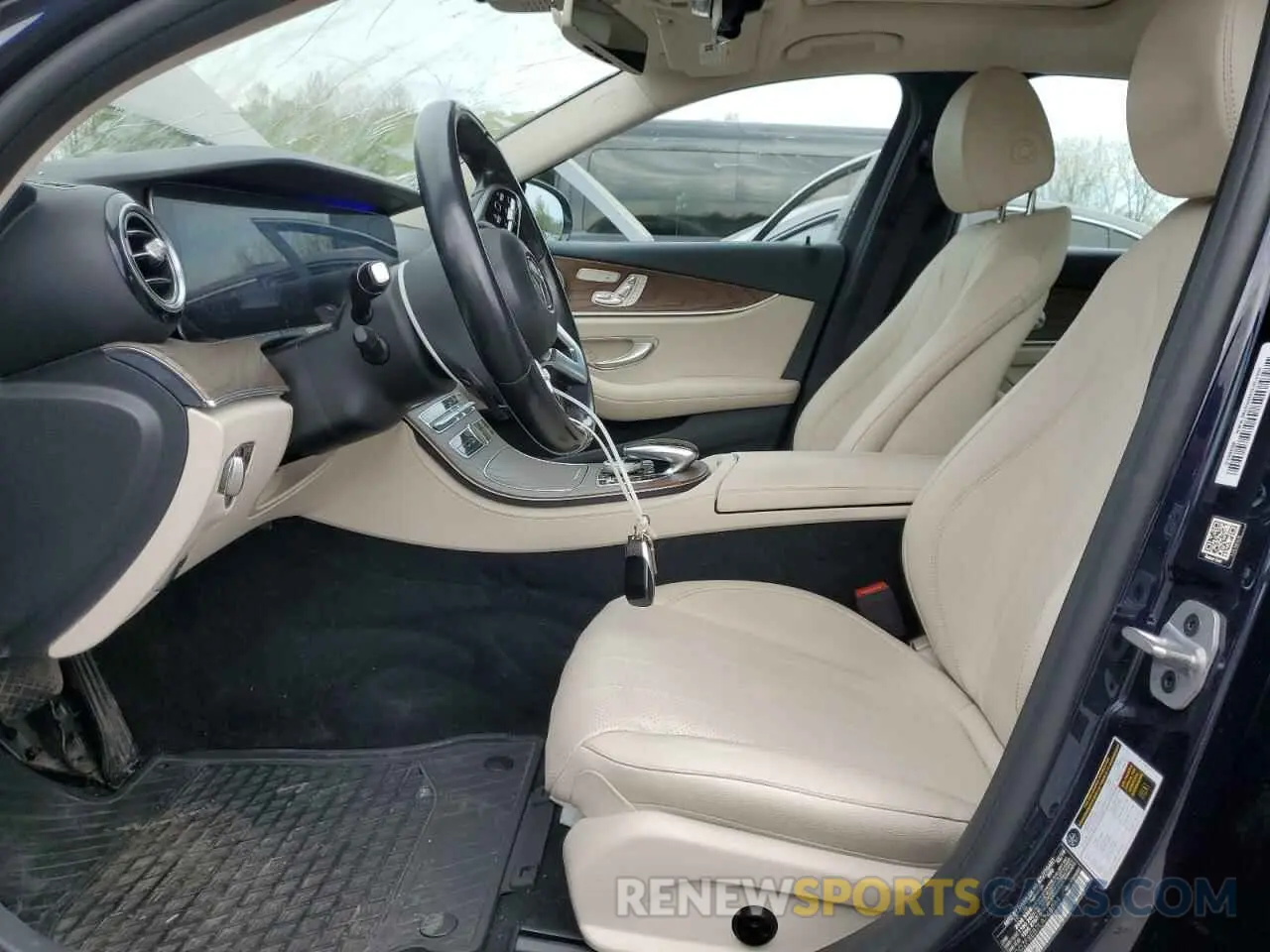 7 Photograph of a damaged car WDDZF8EB7LA748084 MERCEDES-BENZ E-CLASS 2020