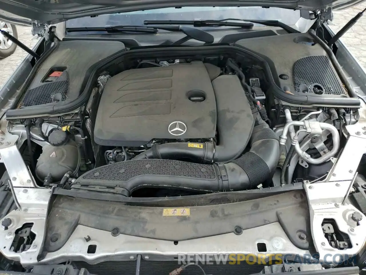 11 Photograph of a damaged car WDDZF8EB9LA707097 MERCEDES-BENZ E-CLASS 2020