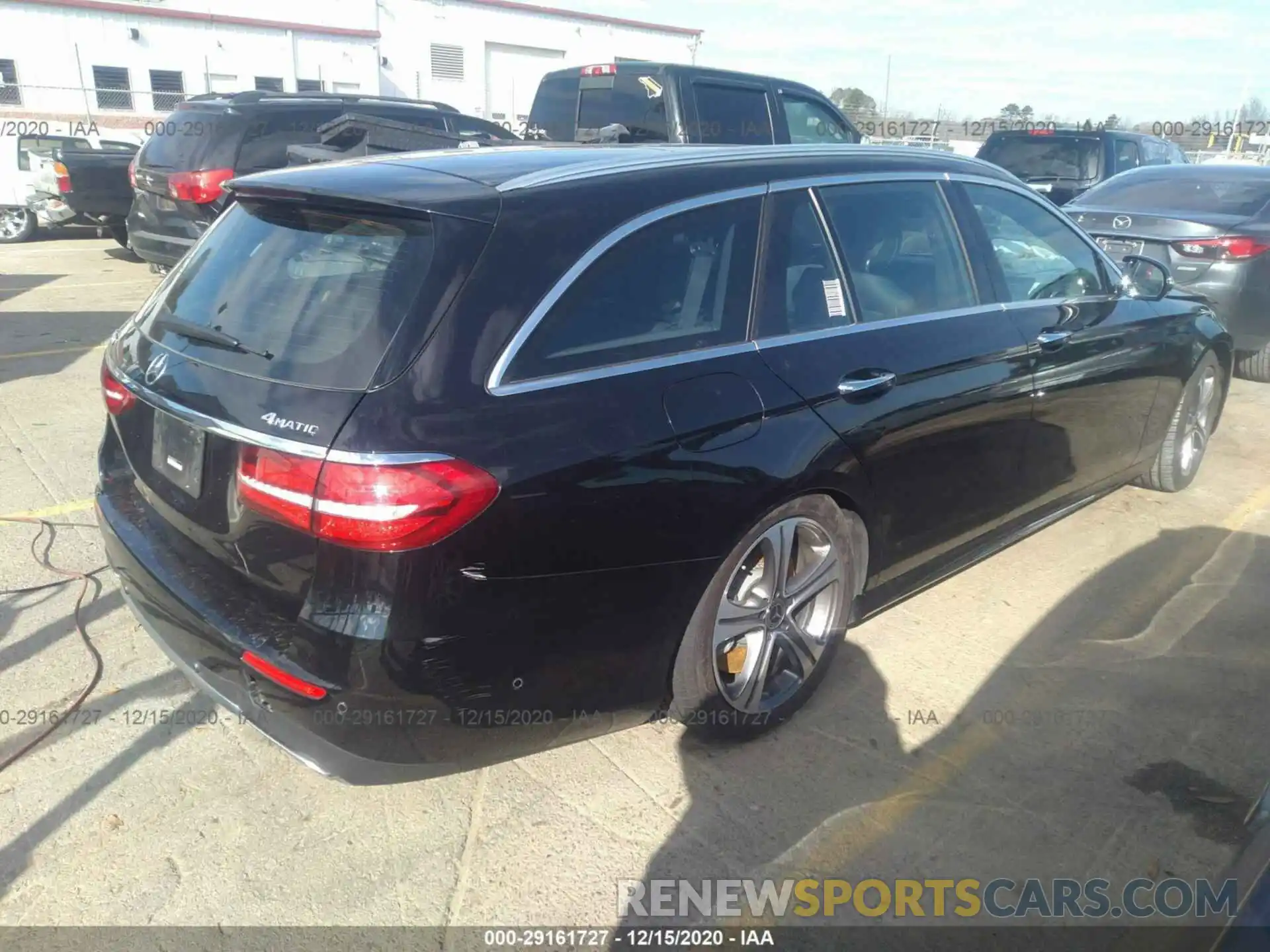 4 Photograph of a damaged car WDDZH6JB0LA706716 MERCEDES-BENZ E-CLASS 2020