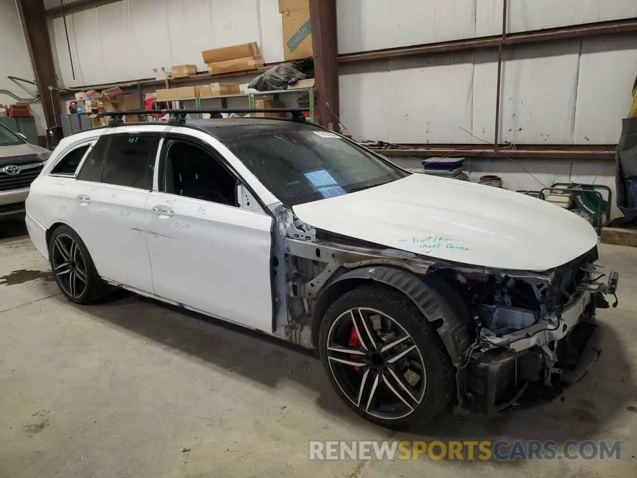 4 Photograph of a damaged car WDDZH8KB9LA739269 MERCEDES-BENZ E-CLASS 2020