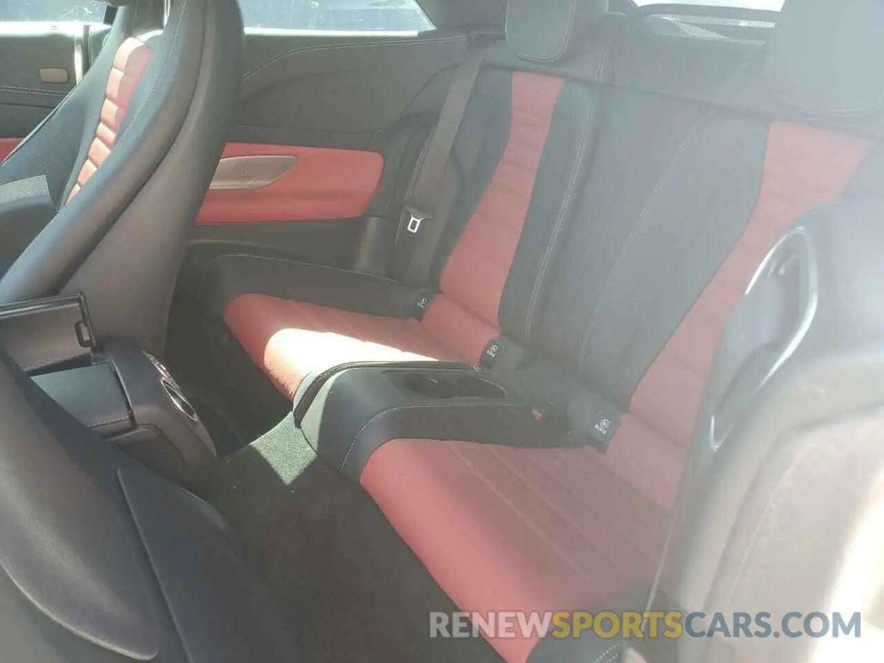 10 Photograph of a damaged car W1K1K5JB3MF145957 MERCEDES-BENZ E-CLASS 2021