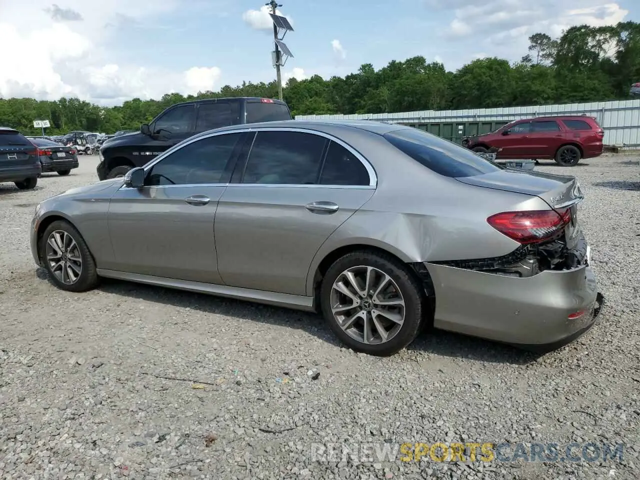 2 Photograph of a damaged car W1KZF5KB1MA951718 MERCEDES-BENZ E-CLASS 2021