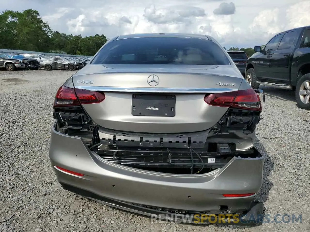 6 Photograph of a damaged car W1KZF5KB1MA951718 MERCEDES-BENZ E-CLASS 2021
