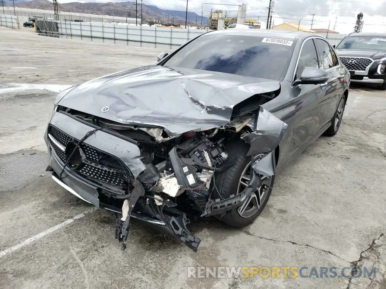 2 Photograph of a damaged car W1KZF5KB4MA981019 MERCEDES-BENZ E-CLASS 2021