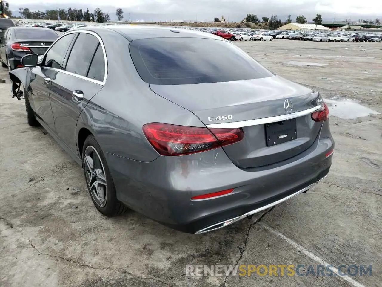 3 Photograph of a damaged car W1KZF5KB4MA981019 MERCEDES-BENZ E-CLASS 2021