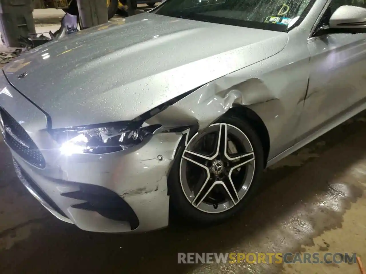 9 Photograph of a damaged car W1KZF5KBXMA878865 MERCEDES-BENZ E-CLASS 2021