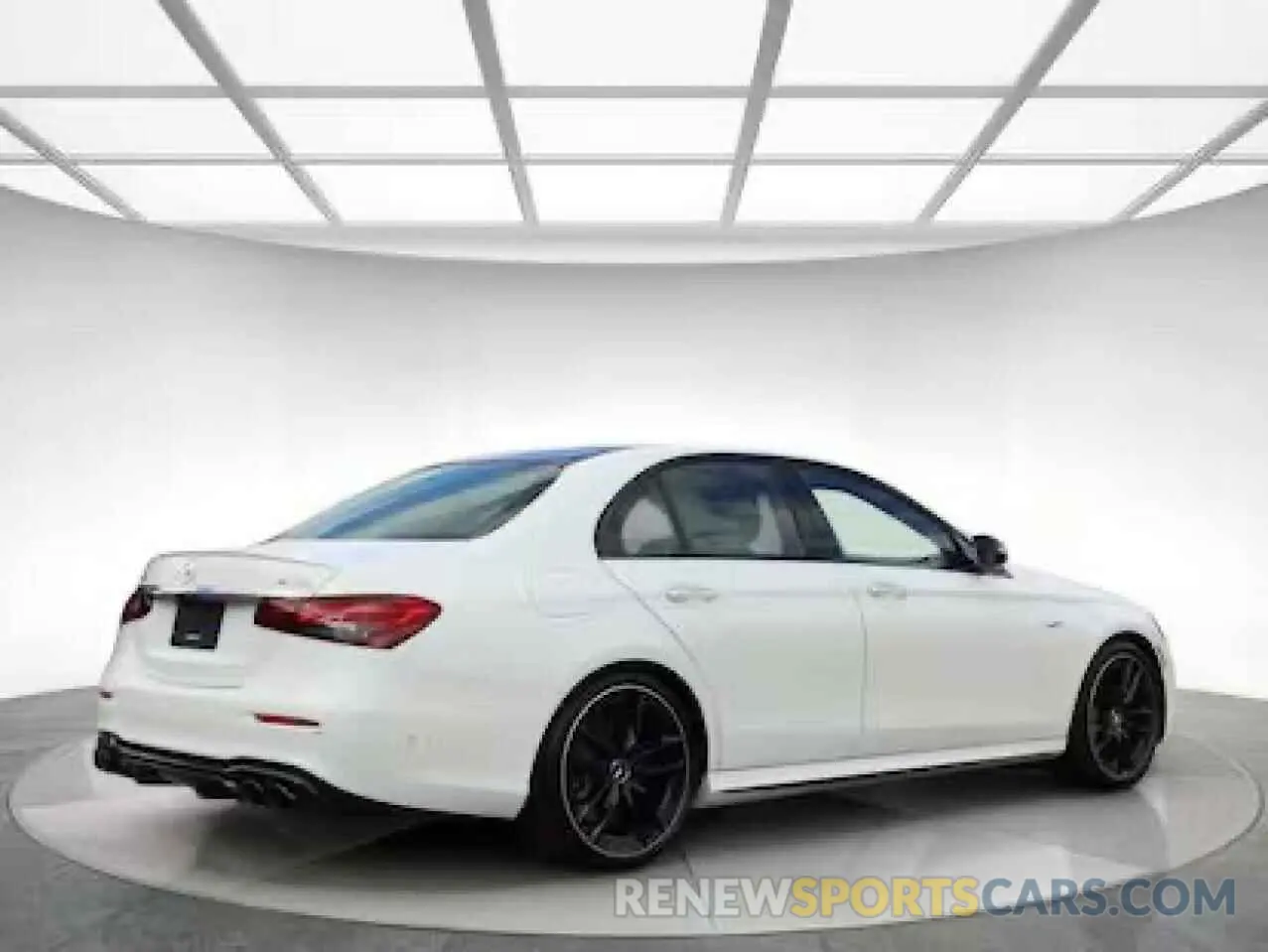 4 Photograph of a damaged car W1KZF6BB6MB0058XX MERCEDES-BENZ E-CLASS 2021