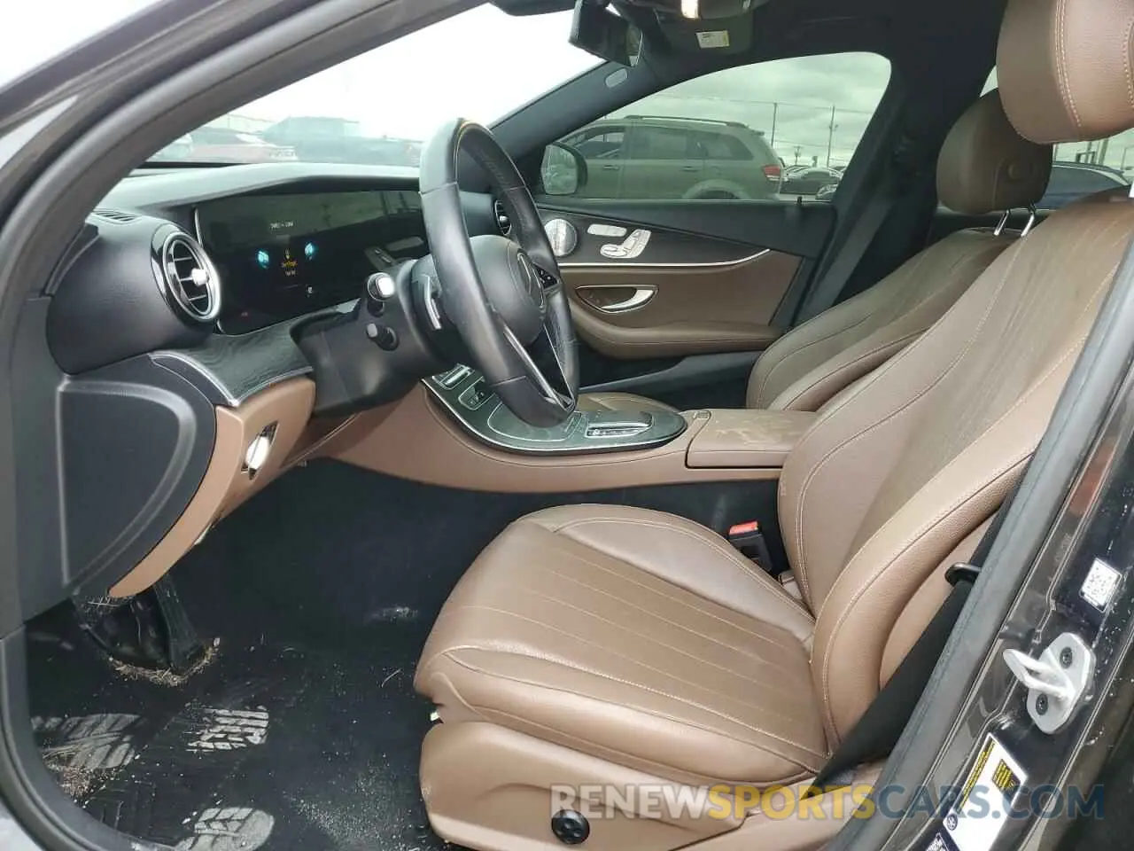 7 Photograph of a damaged car W1KZF8DB5MA892977 MERCEDES-BENZ E-CLASS 2021