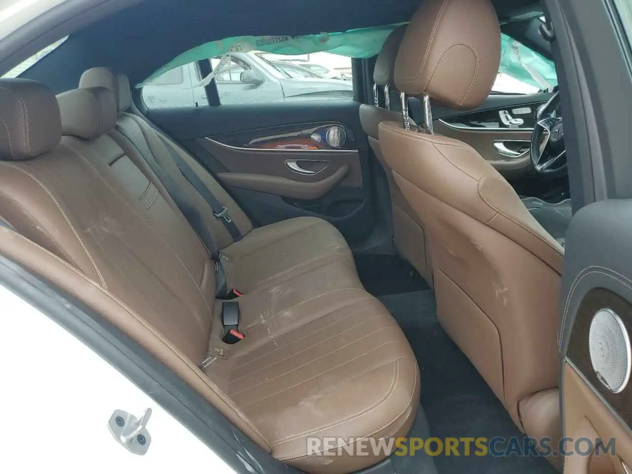 10 Photograph of a damaged car W1KZF8DB7MA877512 MERCEDES-BENZ E-CLASS 2021