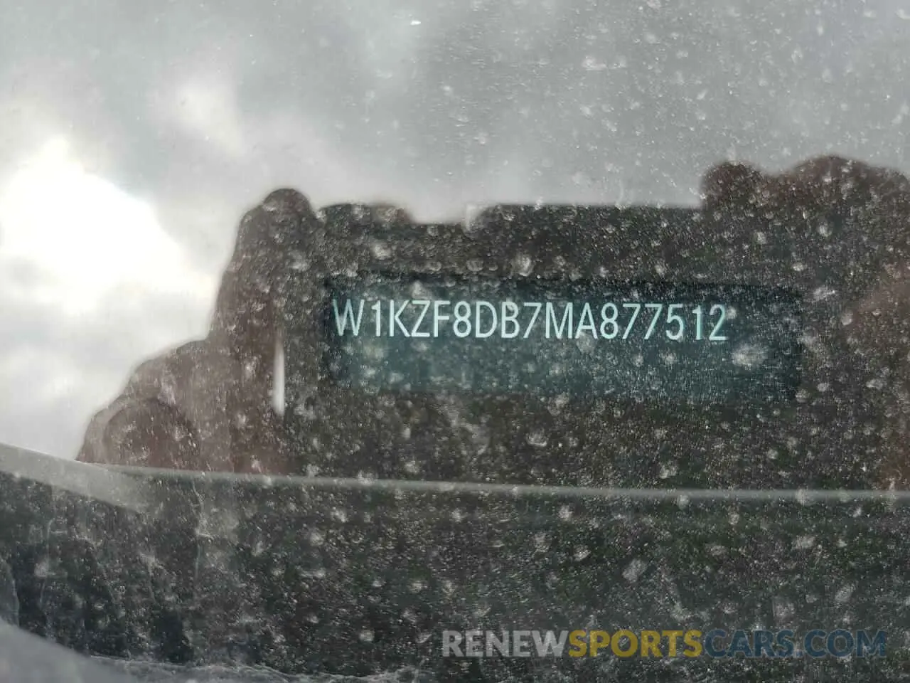 12 Photograph of a damaged car W1KZF8DB7MA877512 MERCEDES-BENZ E-CLASS 2021