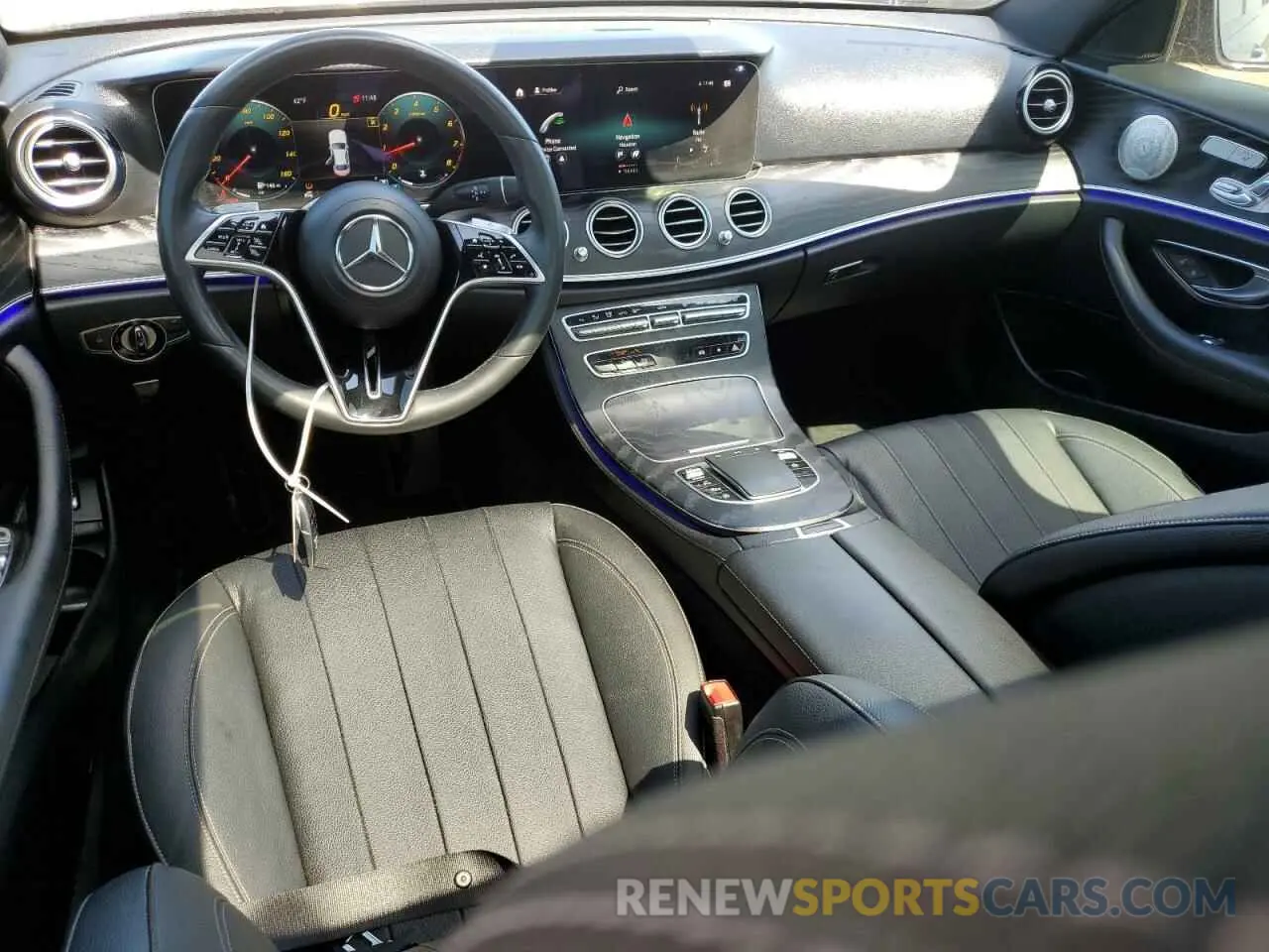 8 Photograph of a damaged car W1KZF8DB7MA973561 MERCEDES-BENZ E-CLASS 2021