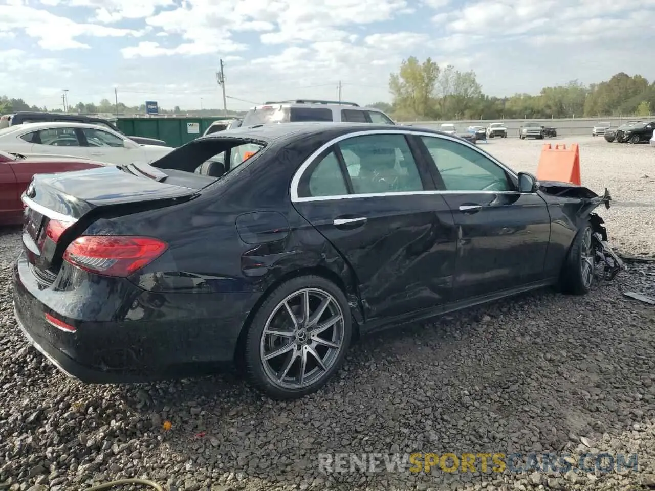3 Photograph of a damaged car W1KZF8DB9MA906458 MERCEDES-BENZ E-CLASS 2021