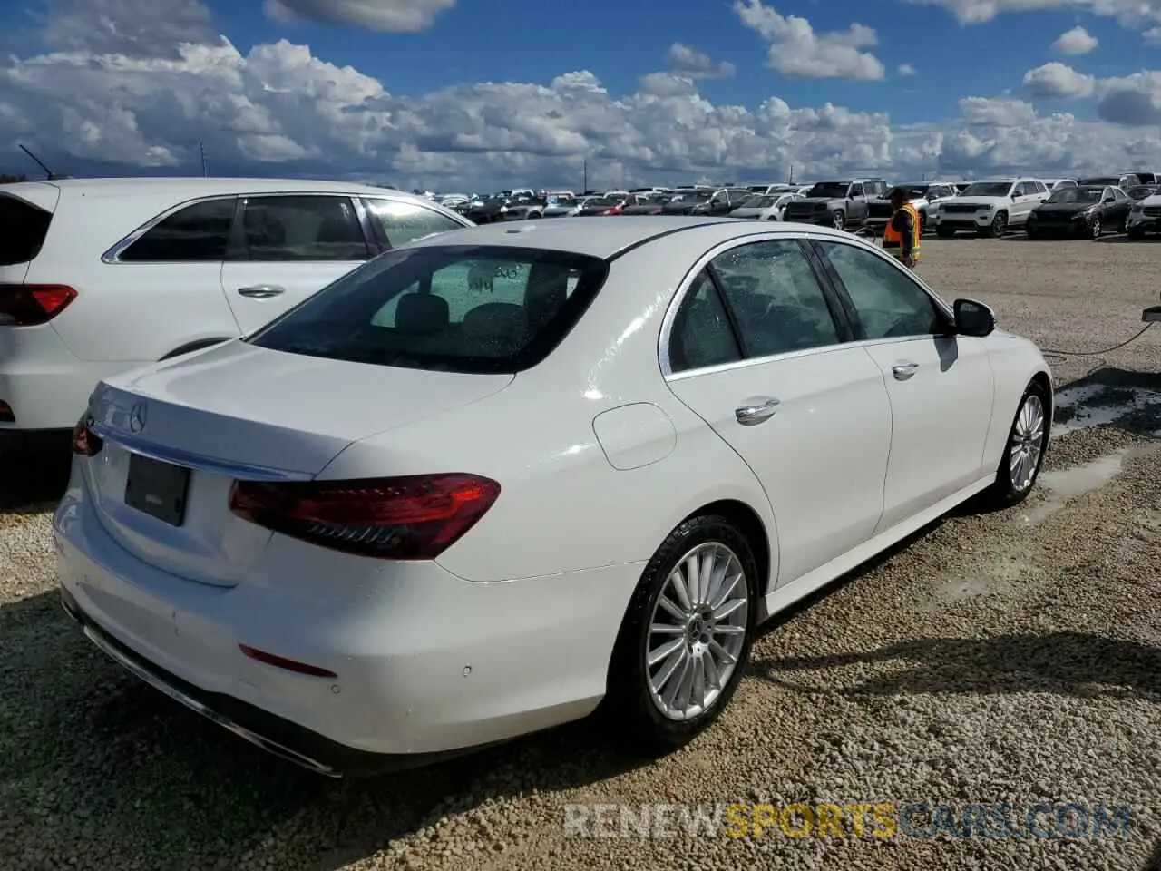 3 Photograph of a damaged car W1KZF8DB9MA908310 MERCEDES-BENZ E-CLASS 2021