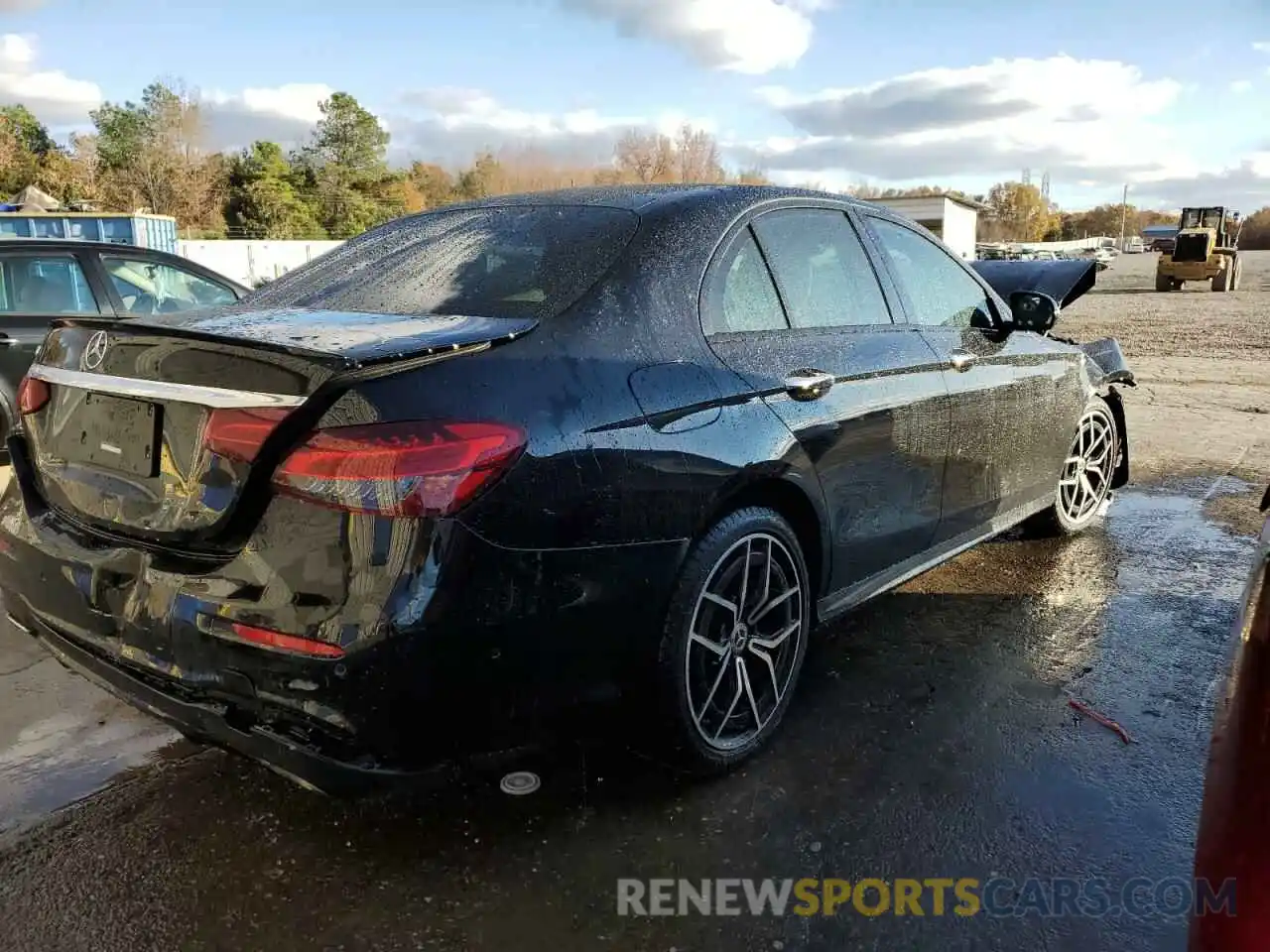 3 Photograph of a damaged car W1KZF8DB9MA964909 MERCEDES-BENZ E-CLASS 2021