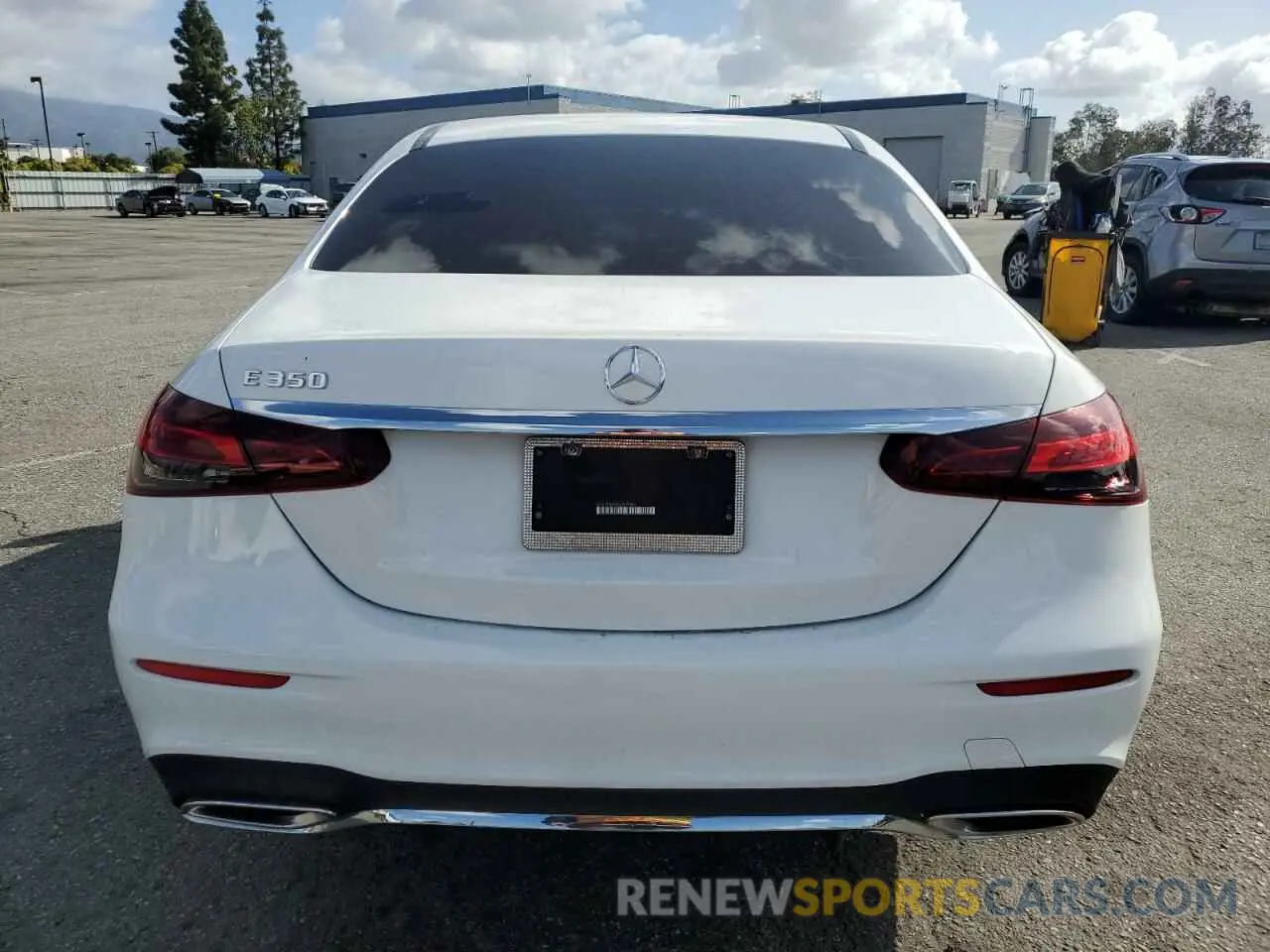 6 Photograph of a damaged car W1KZF8DBXMA920854 MERCEDES-BENZ E-CLASS 2021