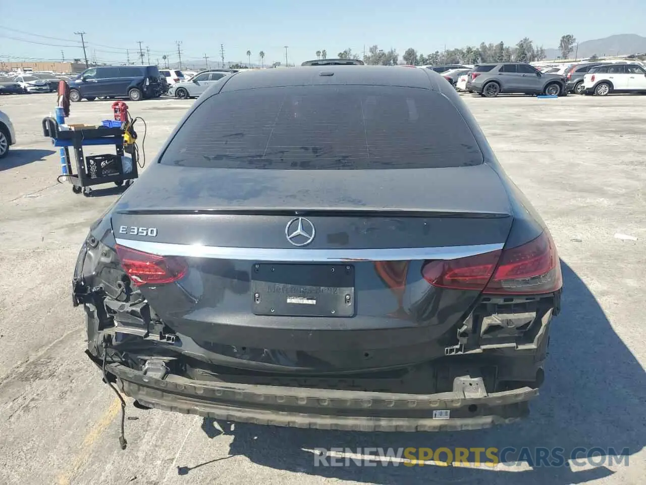 6 Photograph of a damaged car W1KZF8DBXMA981444 MERCEDES-BENZ E-CLASS 2021