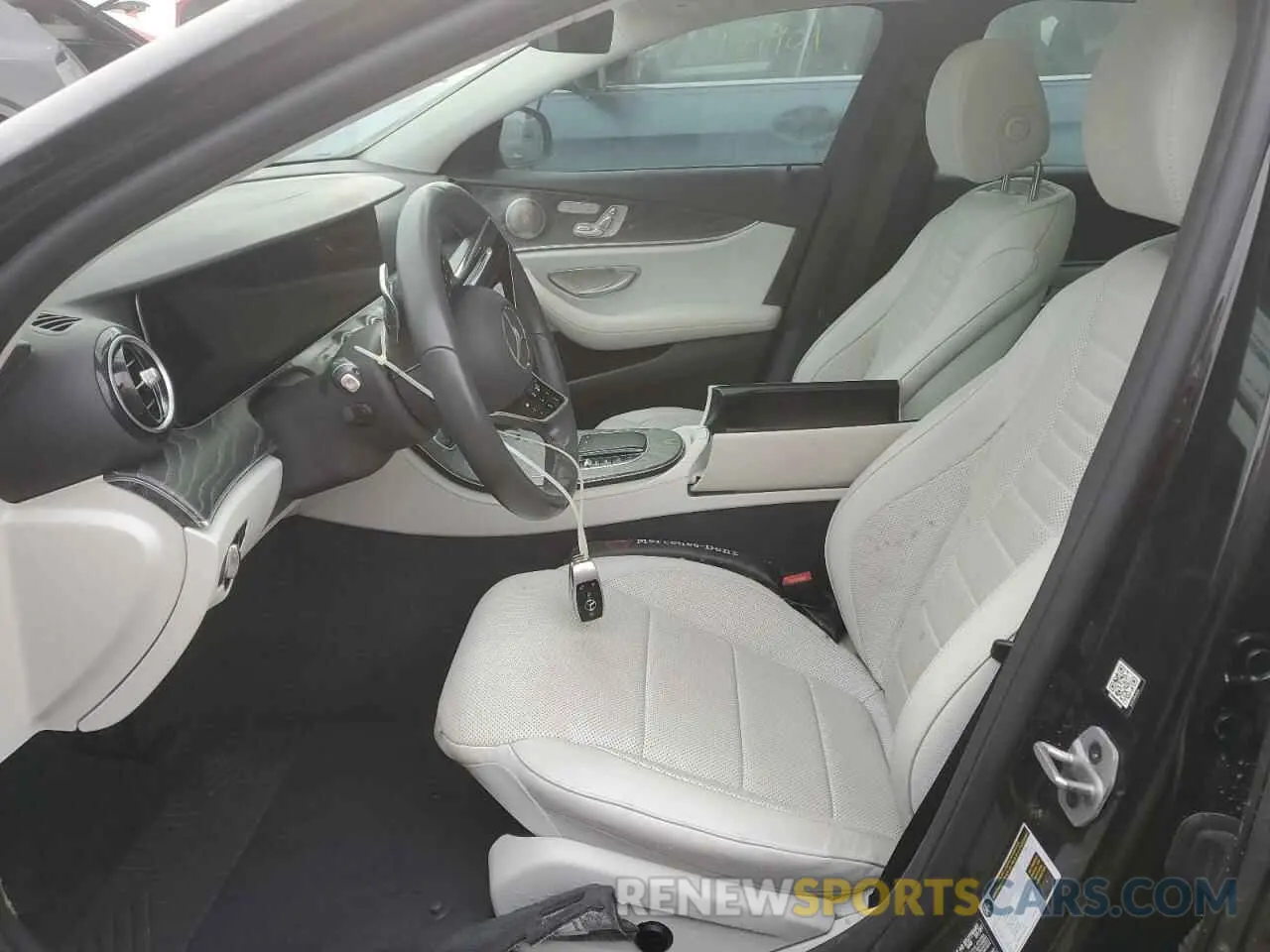 7 Photograph of a damaged car W1KZF8DBXMB000958 MERCEDES-BENZ E-CLASS 2021