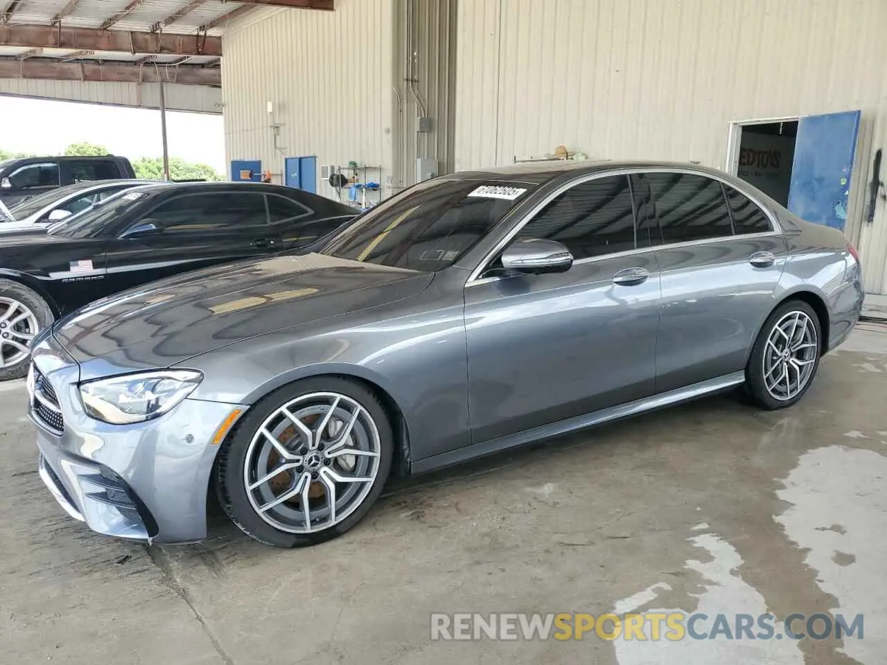 1 Photograph of a damaged car W1KZF8EB1MA840115 MERCEDES-BENZ E-CLASS 2021