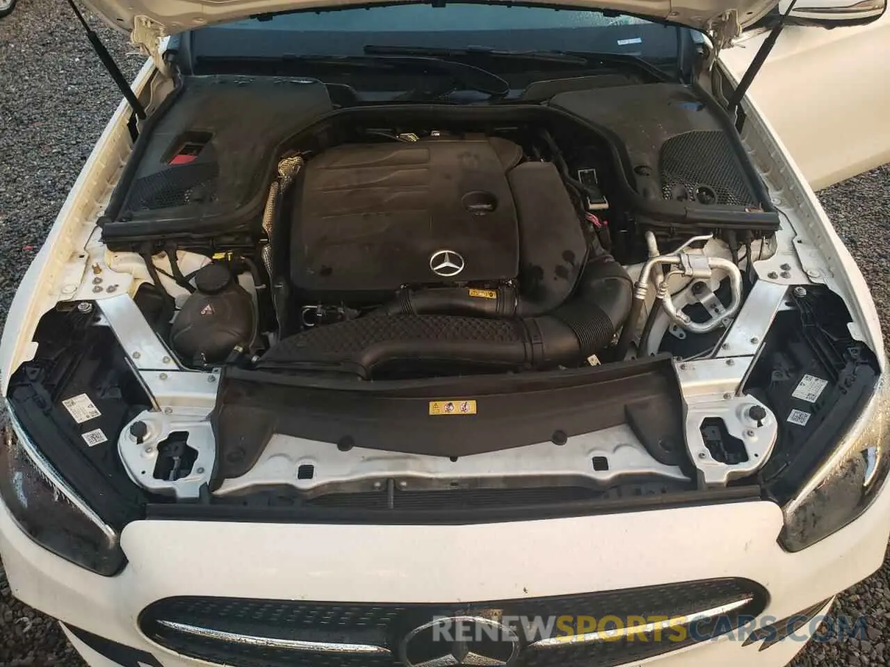 11 Photograph of a damaged car W1KZF8EB1MA904721 MERCEDES-BENZ E-CLASS 2021