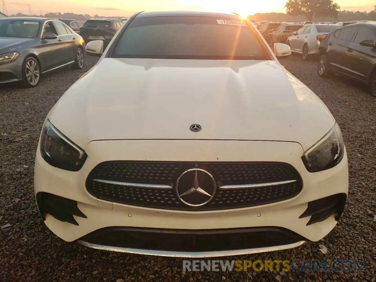 5 Photograph of a damaged car W1KZF8EB1MA904721 MERCEDES-BENZ E-CLASS 2021