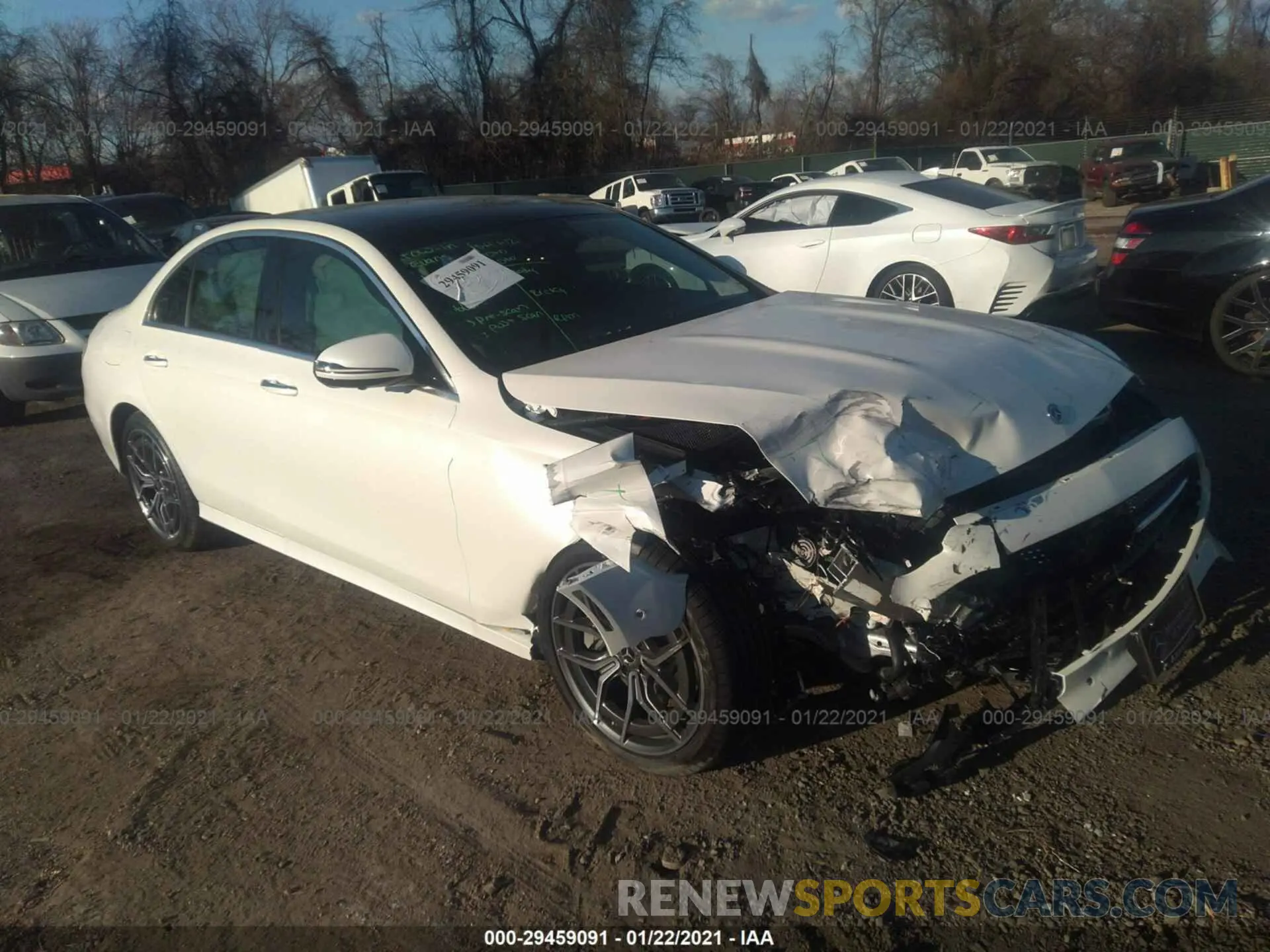 1 Photograph of a damaged car W1KZF8EB2MA920197 MERCEDES-BENZ E-CLASS 2021