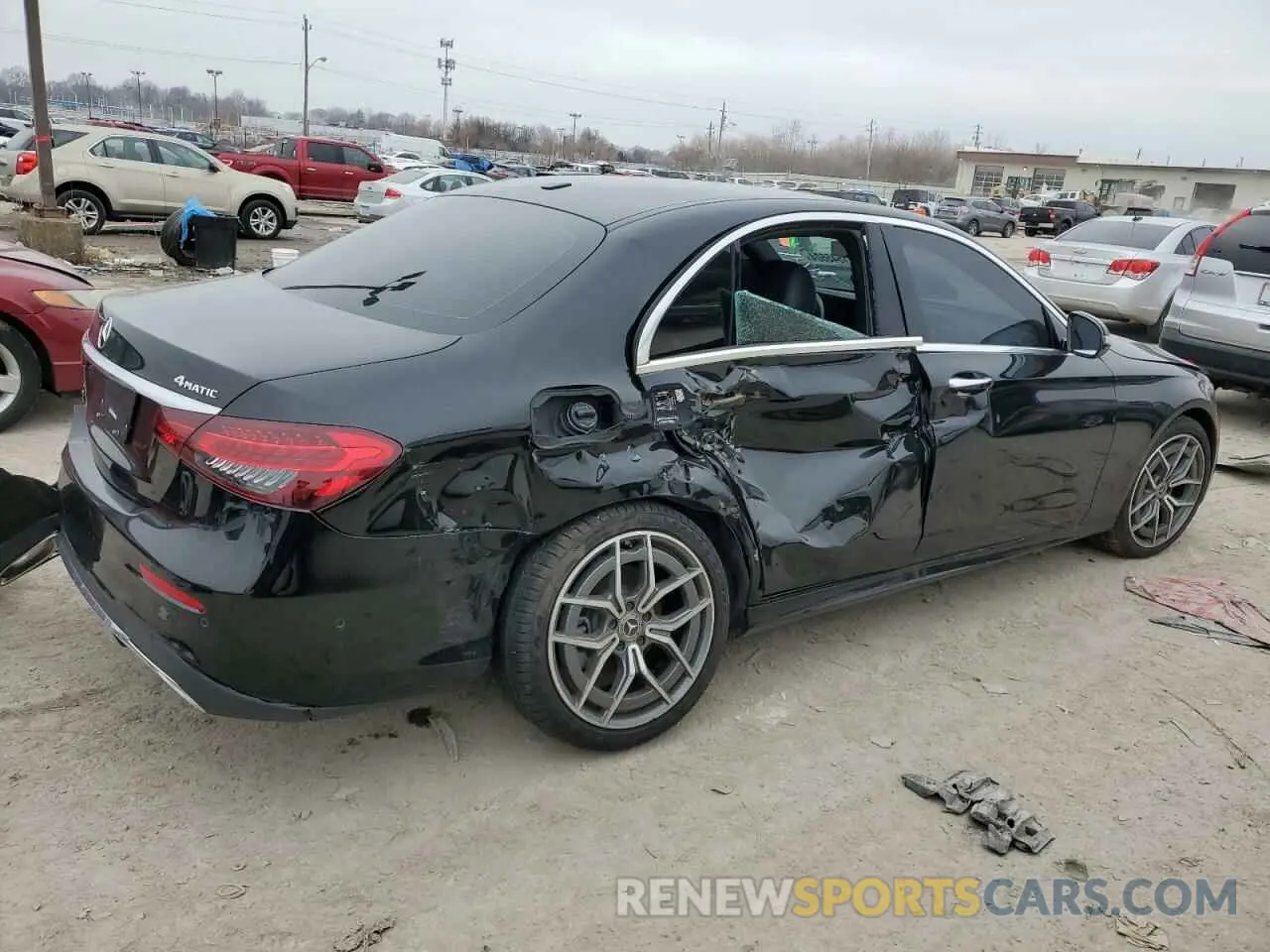 3 Photograph of a damaged car W1KZF8EB5MA892184 MERCEDES-BENZ E-CLASS 2021