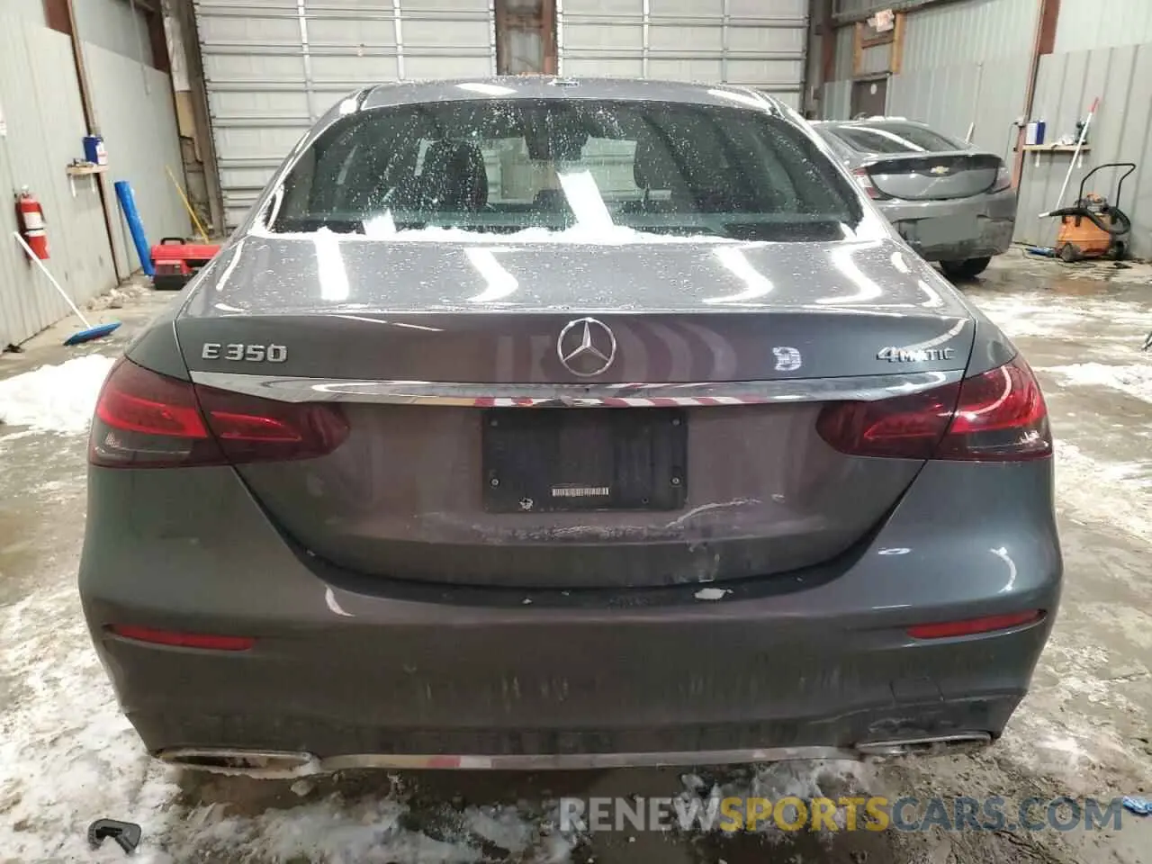 6 Photograph of a damaged car W1KZF8EB5MA930643 MERCEDES-BENZ E-CLASS 2021
