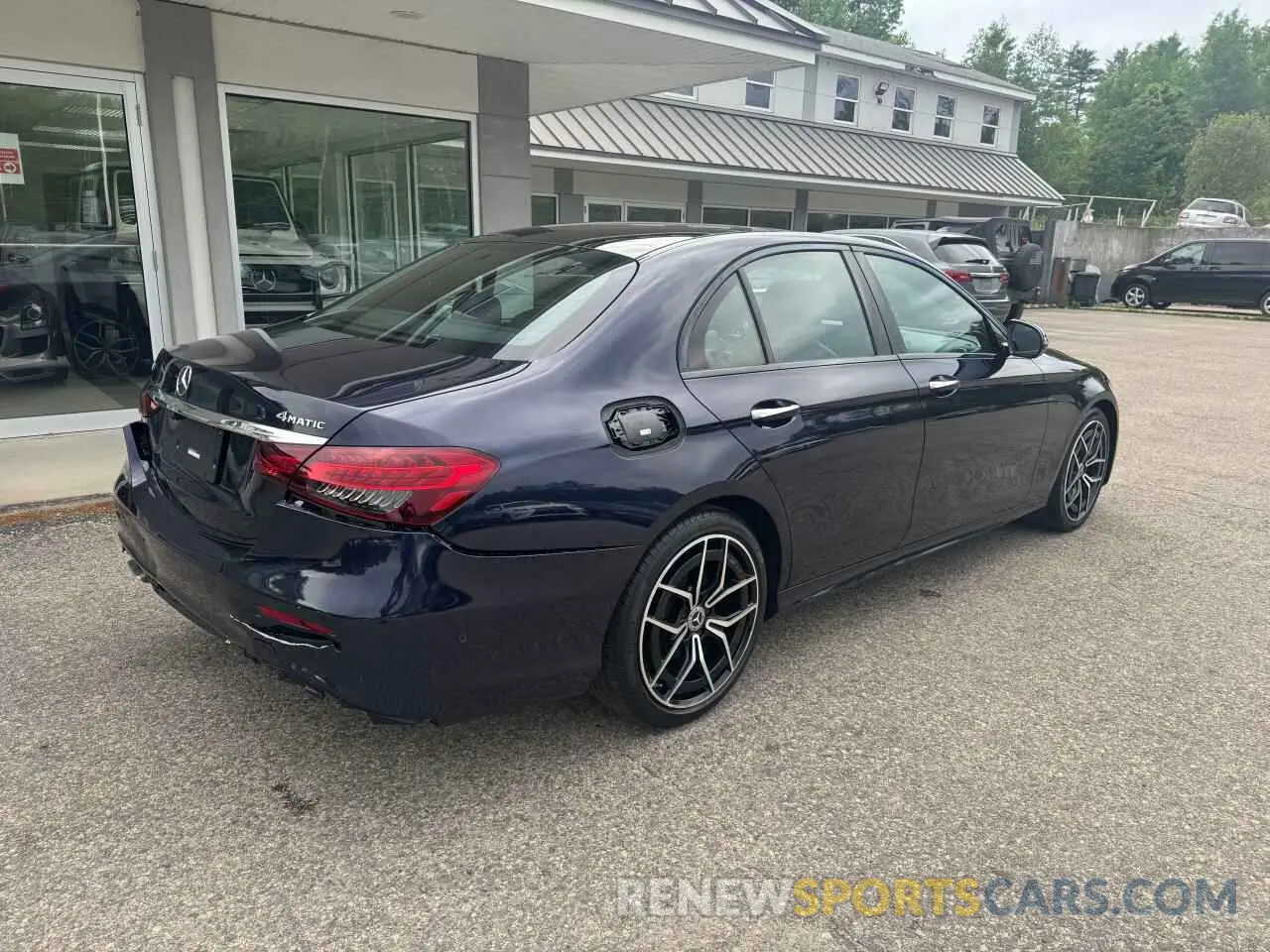 4 Photograph of a damaged car W1KZF8EB6MA973873 MERCEDES-BENZ E-CLASS 2021