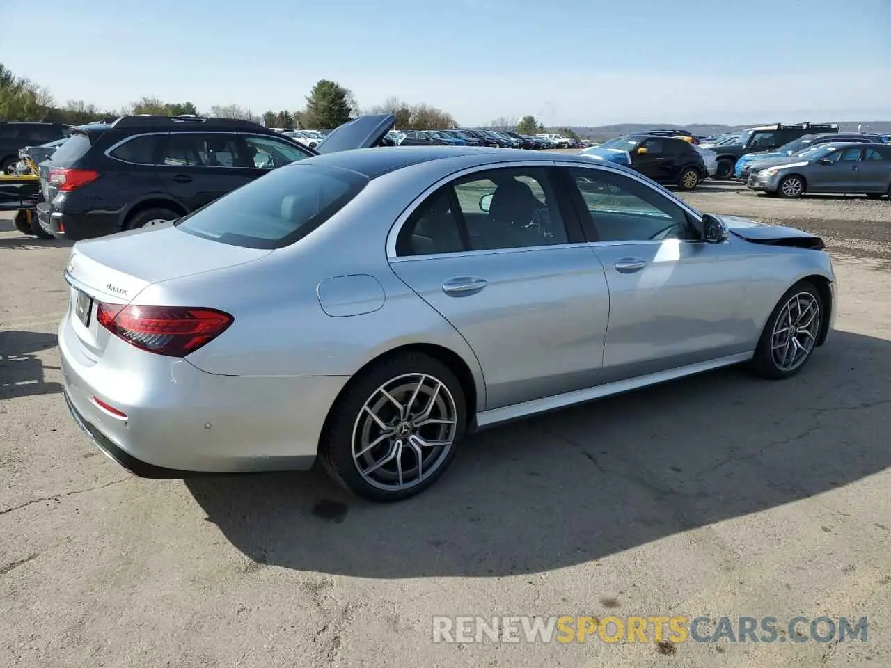3 Photograph of a damaged car W1KZF8EB9MA875615 MERCEDES-BENZ E-CLASS 2021