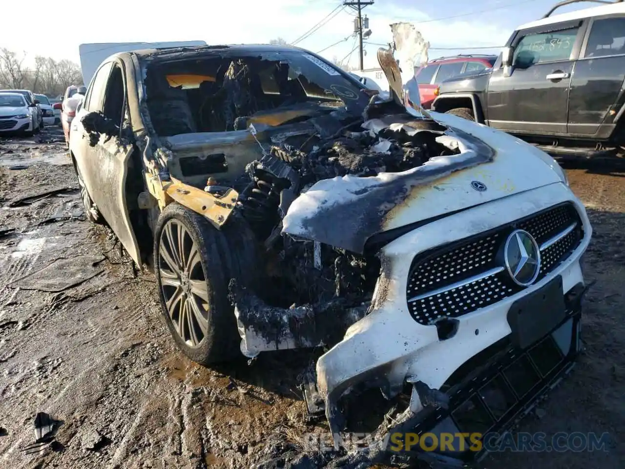 1 Photograph of a damaged car W1KZF8EB9MA949678 MERCEDES-BENZ E-CLASS 2021