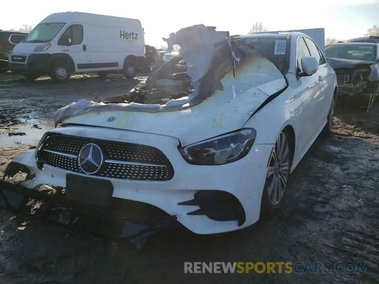 2 Photograph of a damaged car W1KZF8EB9MA949678 MERCEDES-BENZ E-CLASS 2021