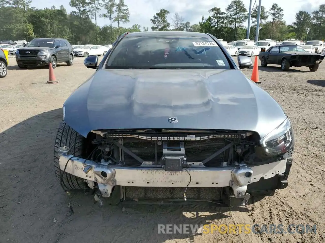 5 Photograph of a damaged car W1KZF8EBXMA922800 MERCEDES-BENZ E-CLASS 2021