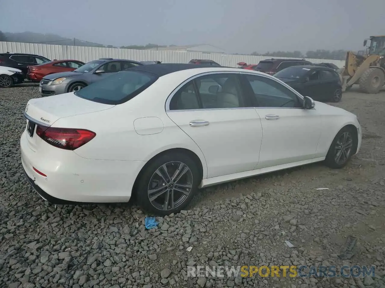 3 Photograph of a damaged car W1KZF8EBXMA981507 MERCEDES-BENZ E-CLASS 2021